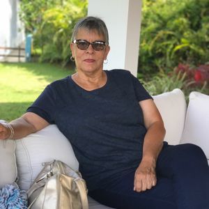 Meet your Posher, Lourdes